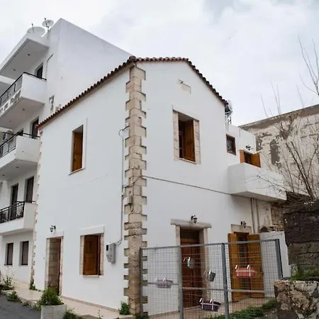 בית נופש Luxury Maisonette Danai Next To The Sea